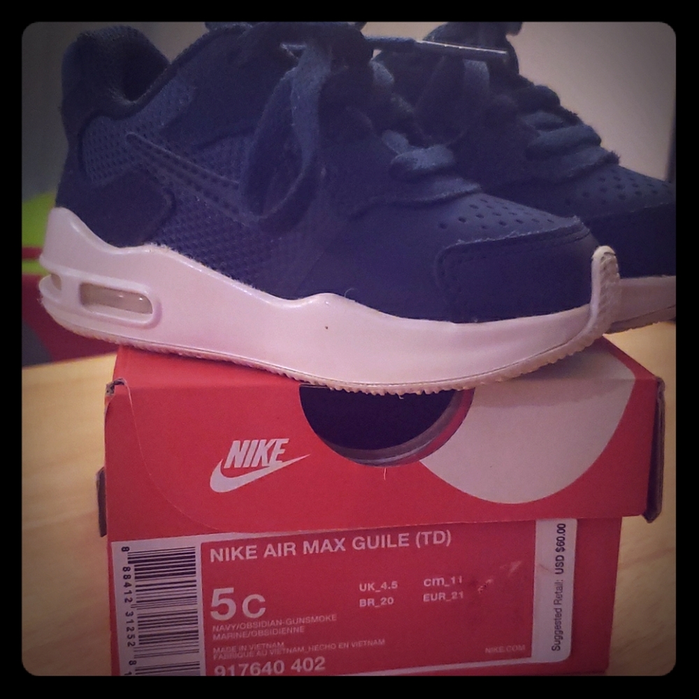 Nike toddler Air Max sneakers